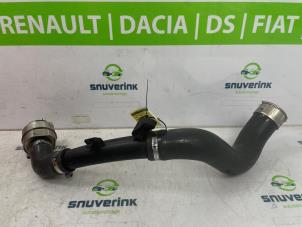 Gebrauchte Intercooler Schlauch Renault Arkana (RJLL) 1.3 Mild Hybrid 160 16V Preis € 125,00 Margenregelung angeboten von Snuverink Autodemontage