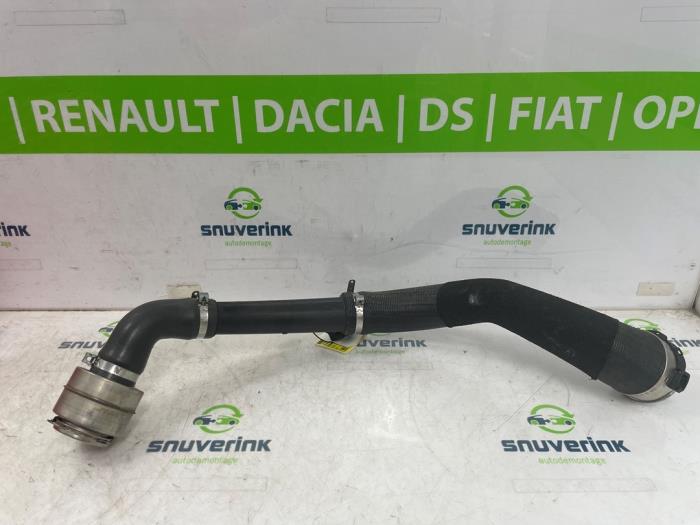 Gebrauchte Intercooler Schlauch Renault Kangoo (RK..) 1.3 TCE 130 16V Preis € 95,00 Margenregelung angeboten von Snuverink Autodemontage