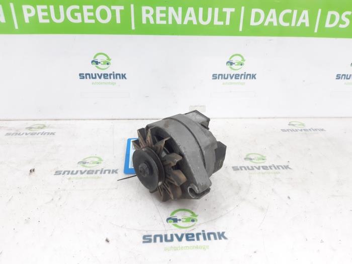 Used Dynamo Peugeot J5 (280L) 2.5D Price € 60,00 Margin scheme offered by Snuverink Autodemontage
