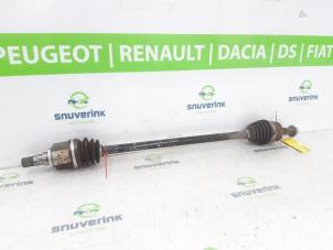 Usados Eje de transmisión derecha delante Dacia Spring 65 Precio € 242,00 IVA incluido ofrecido por Snuverink Autodemontage