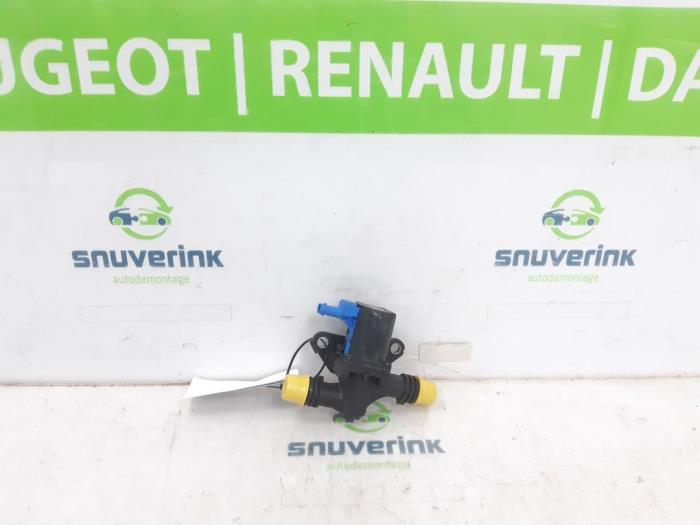 Begagnade Vattenpump Peugeot 208 II (UB/UH/UP) e-208 50 kWh Pris € 65,00 Marginaltabell erbjuds av Snuverink Autodemontage