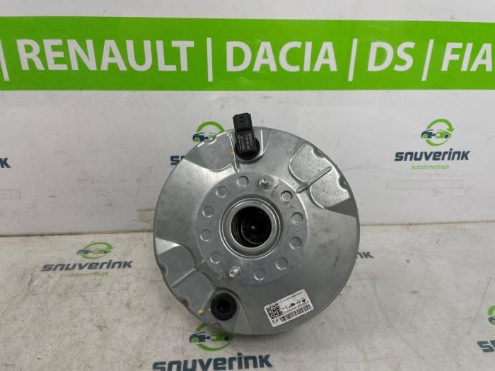 Usagé Assistant de freinage Dacia Sandero III 1.0 TCe 90 12V Prix € 90,75 Prix TTC proposé par Snuverink Autodemontage