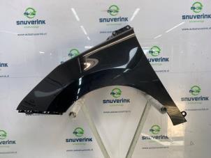 Begagnade Framskärm, vänster Peugeot 5008 I (0A/0E) 1.6 THP 16V Pris € 80,00 Marginaltabell erbjuds av Snuverink Autodemontage