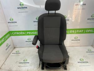 Usagé Siège avant gauche Opel Combo Cargo 1.5 CDTI 75 Prix € 332,75 Prix TTC proposé par Snuverink Autodemontage