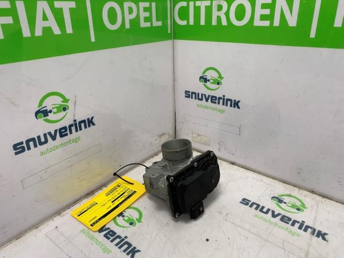 Gebrauchte Drosselklappengehäuse Renault Twingo II (CN) 1.2 16V Preis € 95,00 Margenregelung angeboten von Snuverink Autodemontage