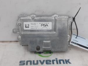 Usados Módulo de cámara Peugeot 3008 II (M4/MC/MJ/MR) 1.2 12V e-THP PureTech 130 Precio € 181,50 IVA incluido ofrecido por Snuverink Autodemontage