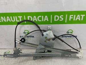 Begagnade Fönstermekanism, 4-dörrars, vänster fram Citroen C5 III Tourer (RW) 1.8 16V Pris € 125,00 Marginaltabell erbjuds av Snuverink Autodemontage