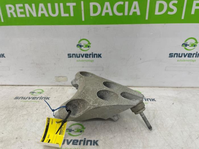 Used Engine mount Dacia Spring 65 Price € 60,50 Inclusive VAT offered by Snuverink Autodemontage