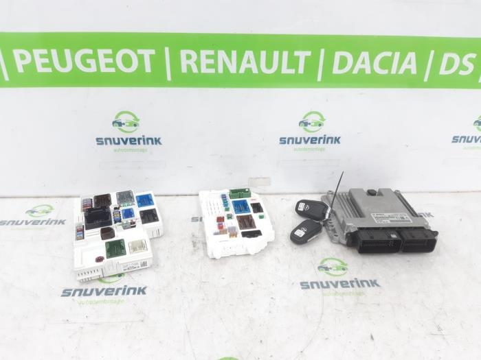 Used Engine management computer Opel Astra L (F3/FB/FM/FP) 1.6 Plug-in Hybrid Turbo 16V Price € 425,00 Margin scheme offered by Snuverink Autodemontage