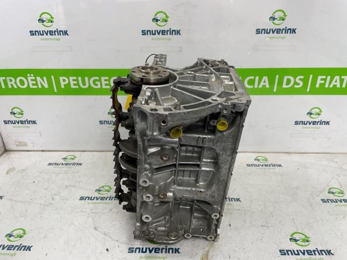 Used Engine crankcase Renault Kadjar (RFEH) 1.3 TCE 140 FAP 16V Price € 650,00 Margin scheme offered by Snuverink Autodemontage