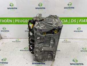 Begagnade Motor, vevhus Renault Kadjar (RFEH) 1.3 TCE 140 FAP 16V Pris € 650,00 Marginaltabell erbjuds av Snuverink Autodemontage