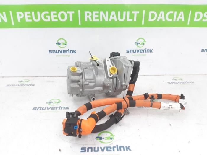 Gebrauchte Klimapumpe Renault Arkana (RJLL) 1.6 E-Tech 145 16V Preis € 417,45 Mit Mehrwertsteuer angeboten von Snuverink Autodemontage