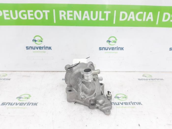 Begagnade Vattenpump Renault Arkana (RJLL) 1.6 E-Tech 145 16V Pris € 114,95 Inklusive moms erbjuds av Snuverink Autodemontage