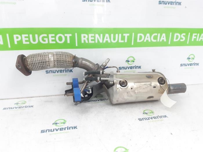 Używane Katalizator Renault Arkana (RJLL) 1.6 E-Tech 145 16V Cena € 605,00 Z VAT oferowane przez Snuverink Autodemontage