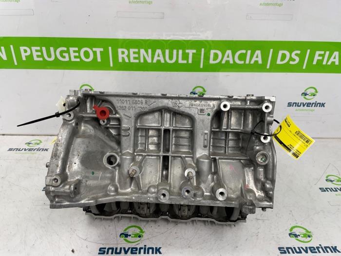 Used Engine crankcase Renault Megane Price € 500,00 Margin scheme offered by Snuverink Autodemontage