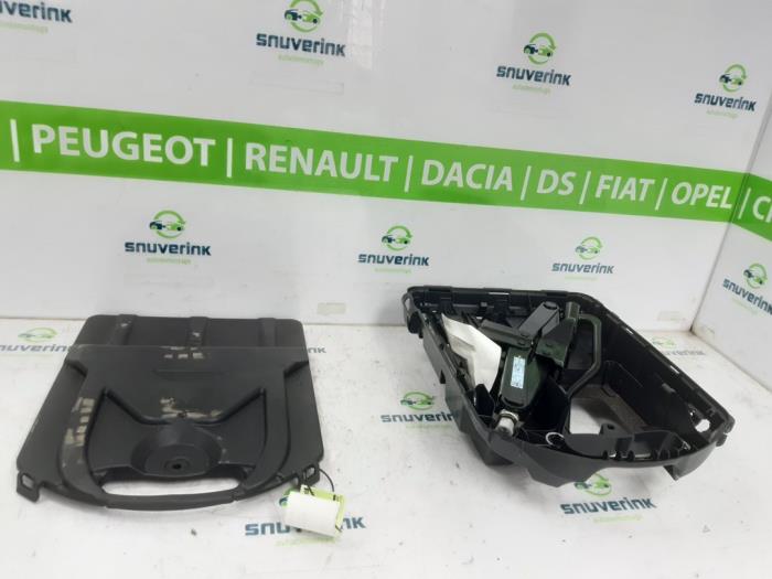 Używane Dzwignik Opel Vivaro 1.6 CDTi BiTurbo 125 Cena € 90,75 Z VAT oferowane przez Snuverink Autodemontage