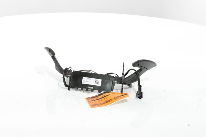 Usagé Kit manettes de commande Citroen C5 Aircross I (A4/AC/AJ/AR) 1.2 PureTech Hybrid 136 Prix € 54,45 Prix TTC proposé par Snuverink Autodemontage