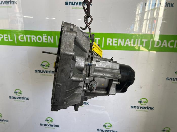 Gebrauchte Getriebe Dacia Lodgy (JS/SD0J) 1.6 Sce 100 16V Preis € 480,00 Margenregelung angeboten von Snuverink Autodemontage