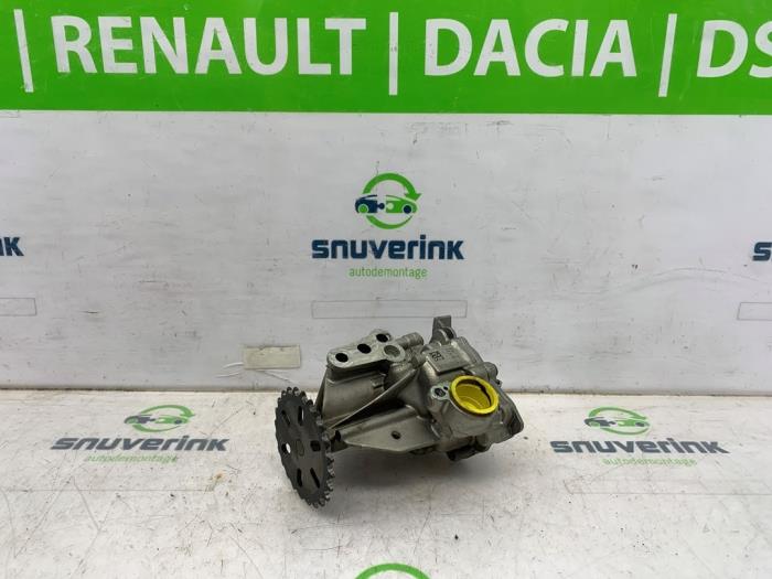 Używane Pompa oleju Renault Trafic (1FL/2FL/3FL/4FL) 1.6 dCi 90 Cena € 60,50 Z VAT oferowane przez Snuverink Autodemontage