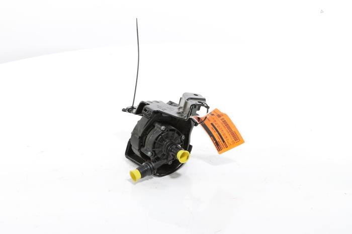 Gebrauchte Wasserpumpe Citroen C5 Aircross I (A4/AC/AJ/AR) 1.2 PureTech Hybrid 136 Preis € 90,75 Mit Mehrwertsteuer angeboten von Snuverink Autodemontage