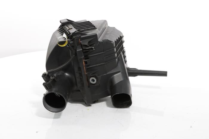 Gebrauchte Luftfiltergehäuse Renault Trafic (1FL/2FL/3FL/4FL) 1.6 dCi 125 Twin Turbo Preis € 90,75 Mit Mehrwertsteuer angeboten von Snuverink Autodemontage