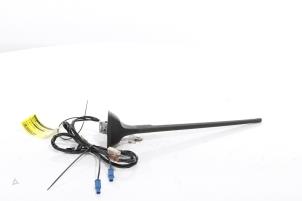 Usagé Antenne Dacia Jogger 1.0 TCe 110 12V Prix € 60,00 Règlement à la marge proposé par Snuverink Autodemontage
