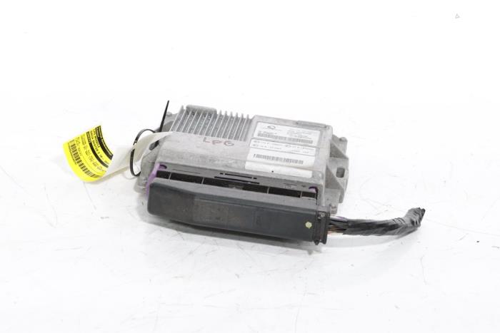 Used LPG module Dacia Duster (SR) 1.0 TCE 100 Bi-Fuel, Eco-G 12V Price € 200,00 Margin scheme offered by Snuverink Autodemontage