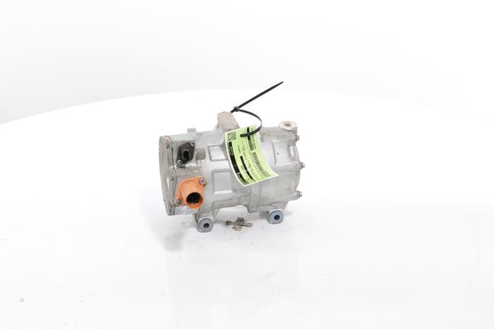 Usagé Pompe clim Opel Astra L Sports Tourer (F4/FC/FN/FR) 1.6 Plug-in Hybrid Turbo 16V Prix € 393,25 Prix TTC proposé par Snuverink Autodemontage