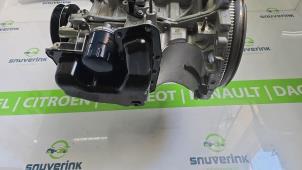 Engine from a Peugeot 208 II (UB/UH/UP) 1.2 Hybrid 100 2025