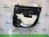 List, framdörr, 4-dörrars, vänster från en Renault Scenic E-Tech Electric (RCB) EV60 2024