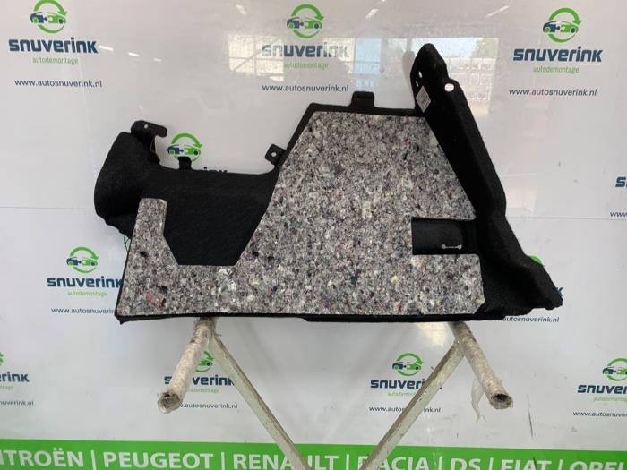 Baklucka, isolering, höger från en Renault Scenic E-Tech Electric (RCB) EV60 2024