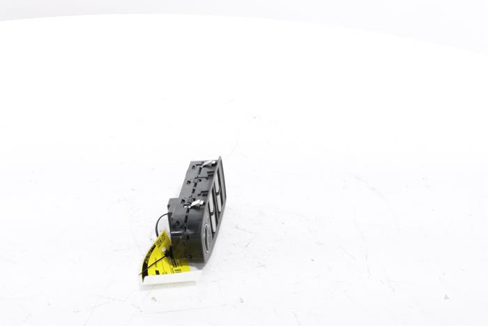 Flerfunktionsbrytare, fönster från en Renault Scenic E-Tech Electric (RCB) EV60 2024
