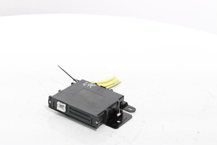 Parkeringsbromsmodul från en Renault Scenic E-Tech Electric (RCB) EV60 2024