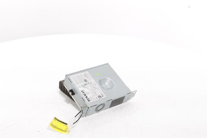 Radio från en Renault Scenic E-Tech Electric (RCB) EV60 2024