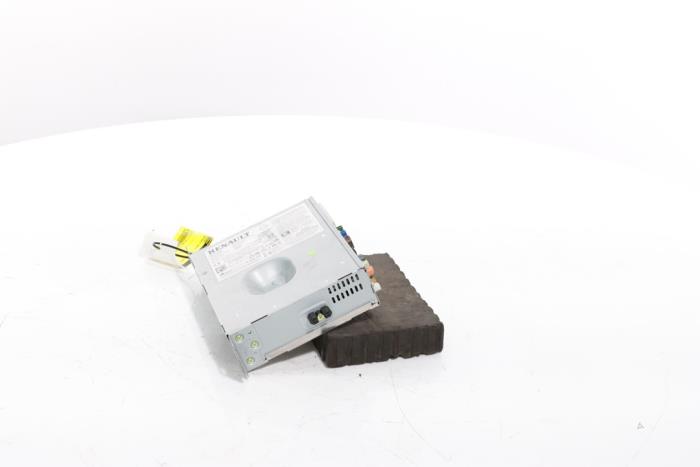 Radio från en Renault Scenic E-Tech Electric (RCB) EV60 2024
