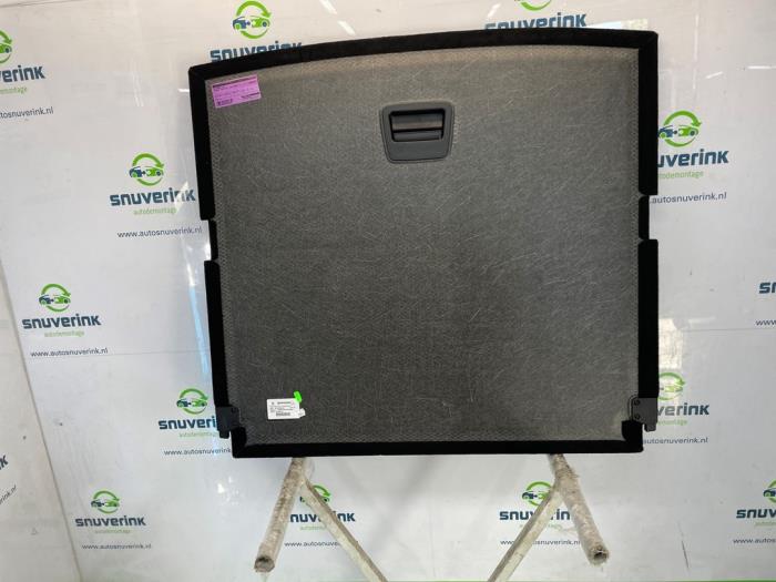 Boot mat from a Peugeot 3008 III e-3008 210 73 kWh 2024