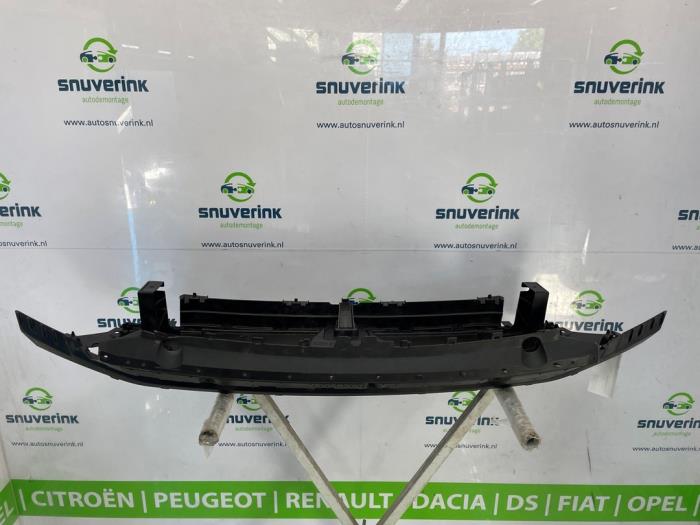 Grille from a Peugeot 3008 III e-3008 210 73 kWh 2024