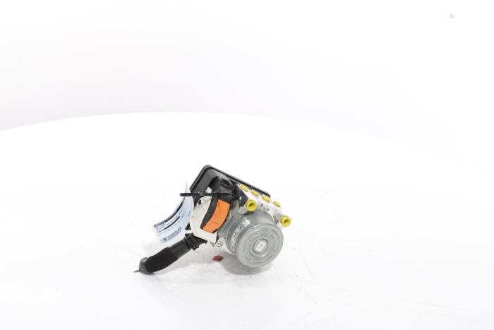 Pompa ABS z Peugeot 208 II (UB/UH/UP) 1.2 Hybrid 100 2025