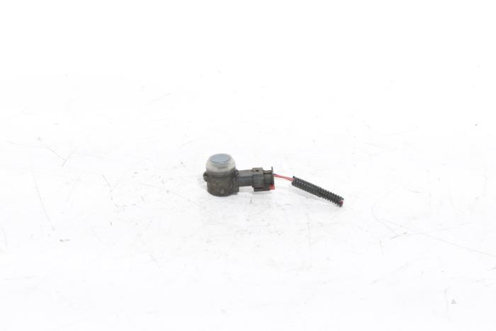 Usados Sensor PDC Peugeot 3008 III e-3008 210 73 kWh Precio € 42,35 IVA incluido ofrecido por Snuverink Autodemontage