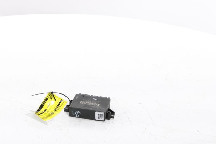 PDC-modul från en Renault Scenic E-Tech Electric (RCB) EV60 2024