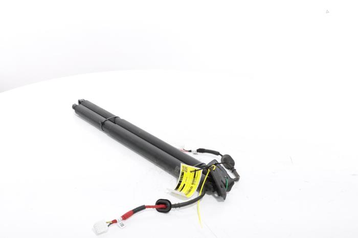Set med gasfjädrar, baklucka från en Renault Scenic E-Tech Electric (RCB) EV60 2024