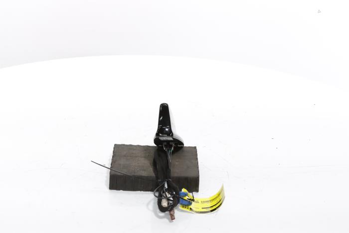 Antenn från en Renault Scenic E-Tech Electric (RCB) EV60 2024