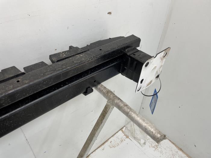 Rear bumper frame from a Peugeot 3008 III e-3008 210 73 kWh 2024