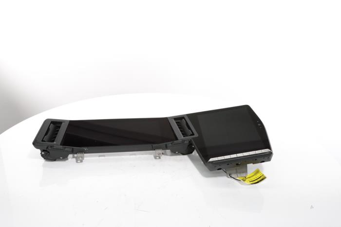Instrumentpanel från en Renault Scenic E-Tech Electric (RCB) EV60 2024