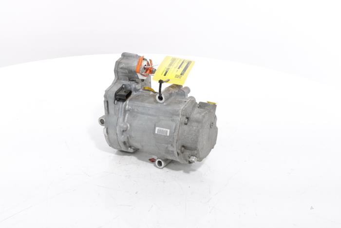 Luftkonditioneringspump från en Renault Scenic E-Tech Electric (RCB) EV60 2024