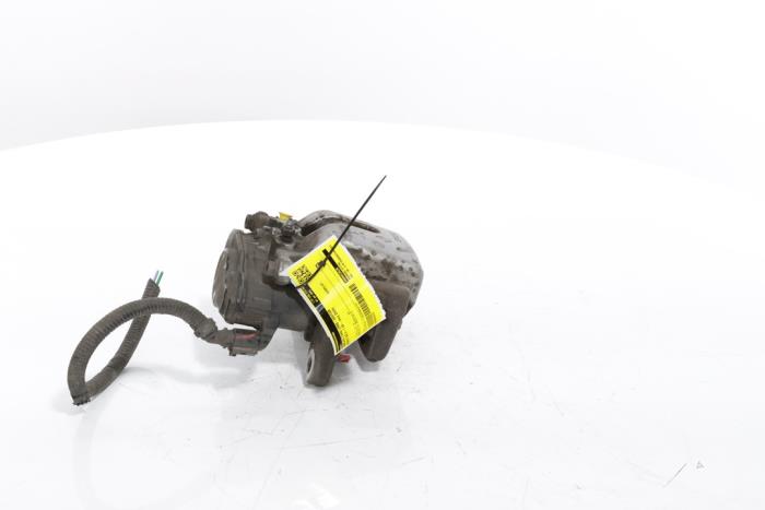 Bakre bromsok, vänster från en Renault Scenic E-Tech Electric (RCB) EV60 2024