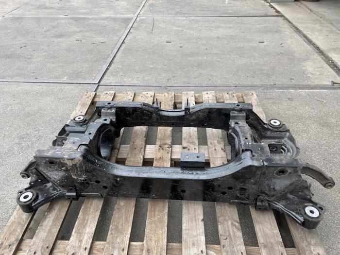 Subframe from a Peugeot 3008 III e-3008 210 73 kWh 2024