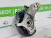 Spindel, vänster fram från en Renault Scenic E-Tech Electric (RCB) EV60 2024