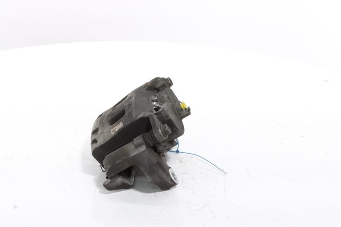Främre bromsok, vänster från en Renault Scenic E-Tech Electric (RCB) EV60 2024
