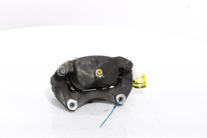 Främre bromsok, vänster från en Renault Scenic E-Tech Electric (RCB) EV60 2024